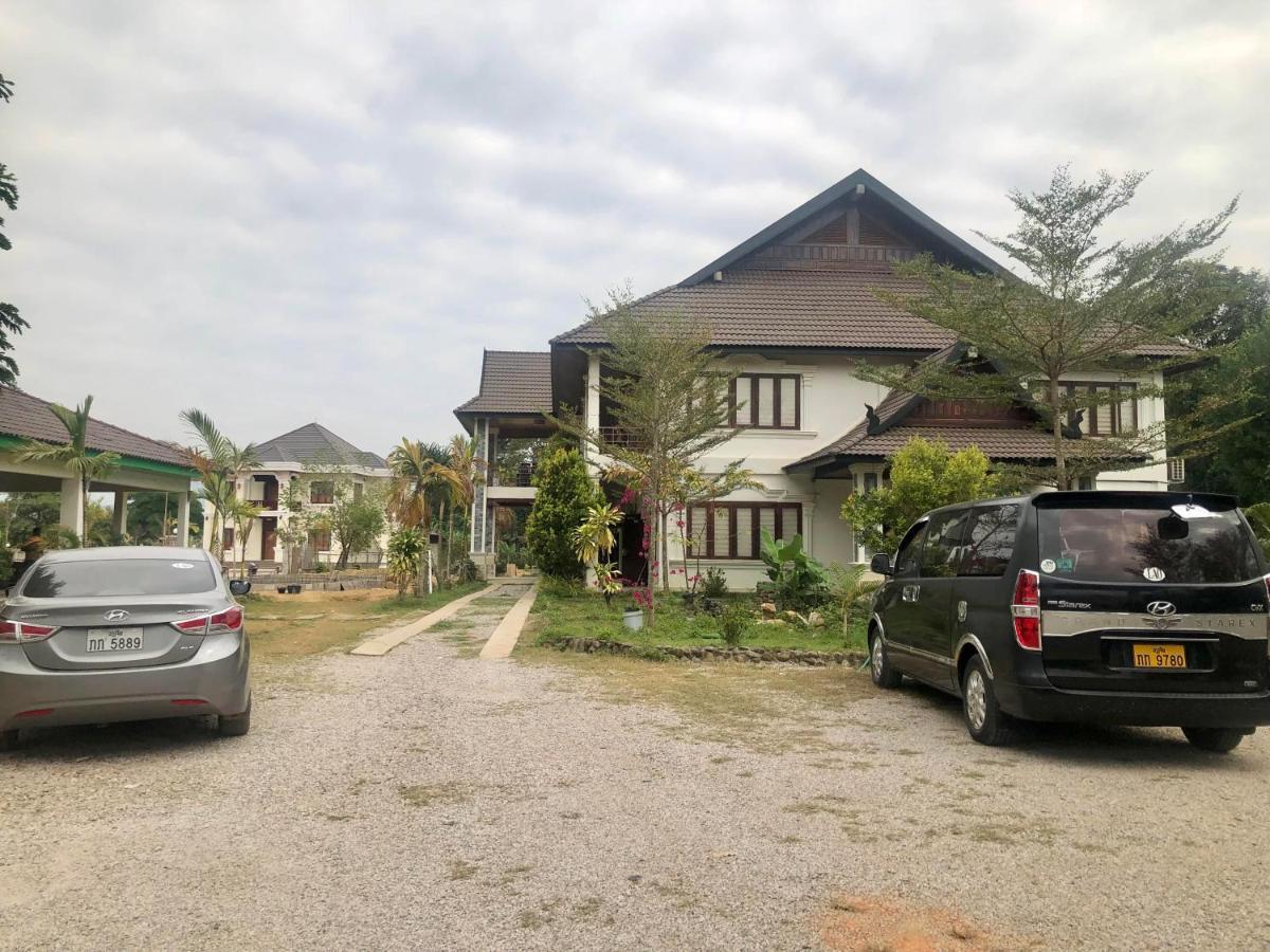 Vang Vieng Garden Resort Exterior photo