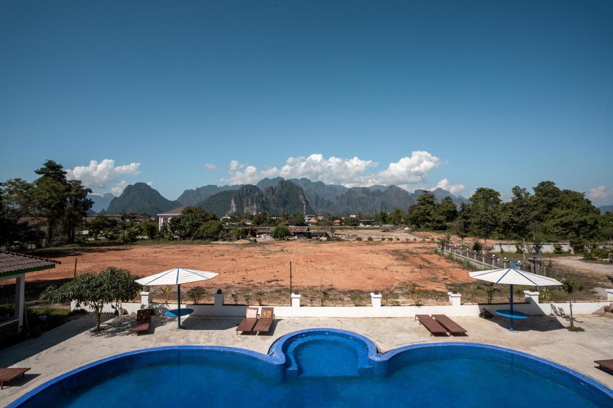 Vang Vieng Garden Resort Exterior photo